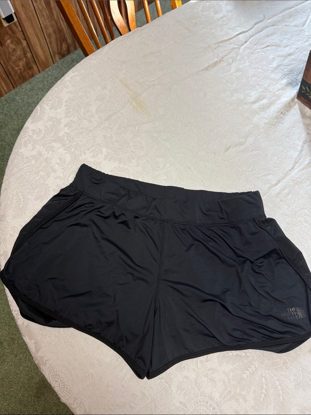 The North Face Black Women's Athletic Running Shorts size large NWOT Flashdry